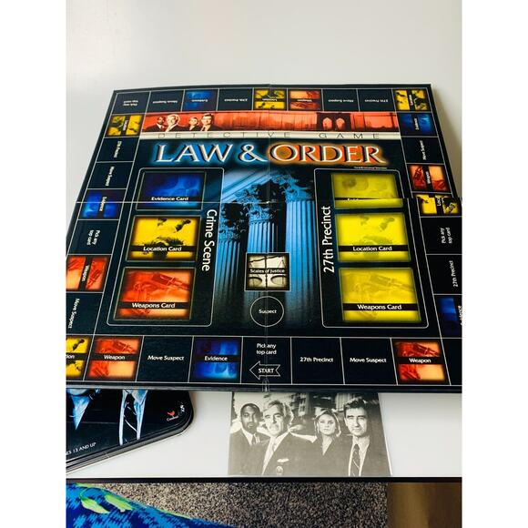 Law & Order Detective Game in Tin Box by Cardinal Games - Complete Set - Picture 5 of 6
